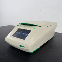 Bio-Rad T100 Thermal Cycler image 1